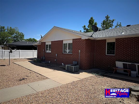 2nd image of 2011 Crestway Dr