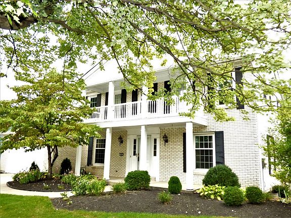 4th image of 9966 Thornwood Ct
