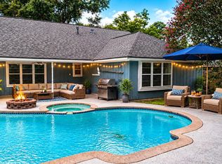 25506 Many Oak Dr, Spring, TX 77380