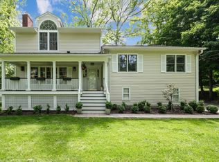 10 Brevoort Ln, Rye, NY 10580