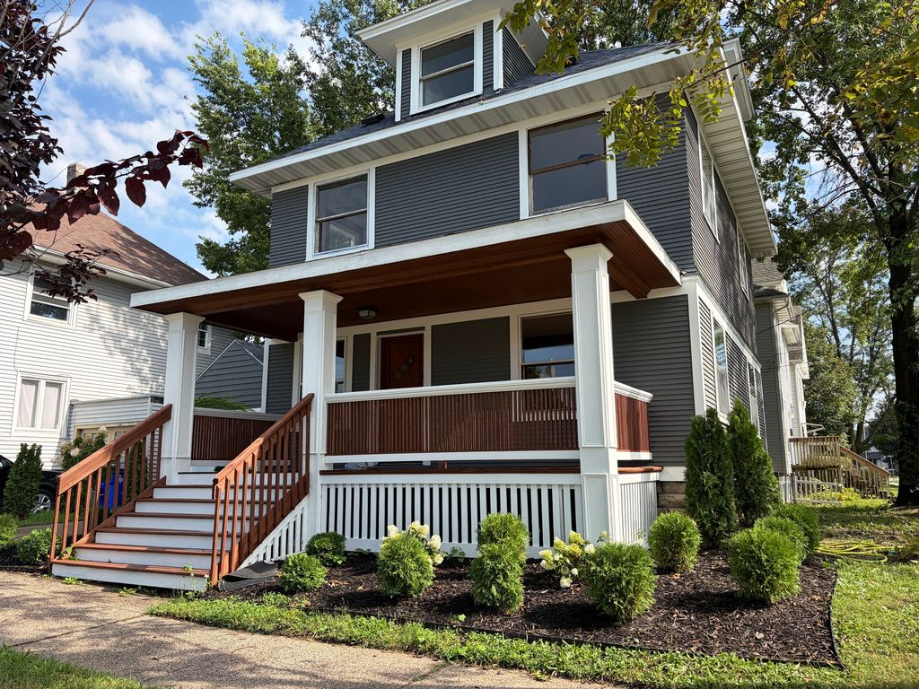 1703 A Ave NW - Property Image