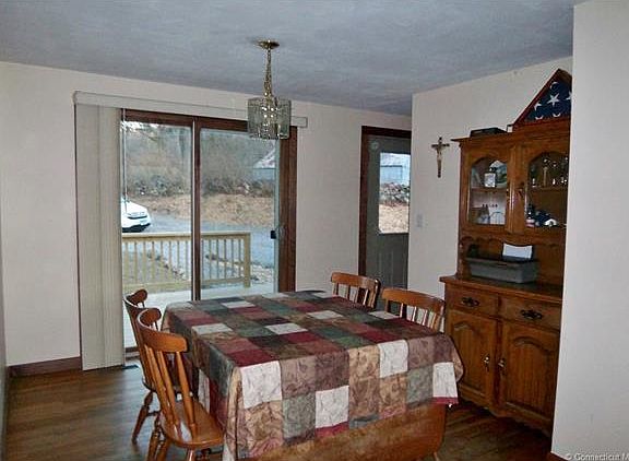 5th image of 6 Hebert Dr