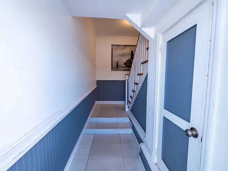1124 Catherine St #202 — Photo 2