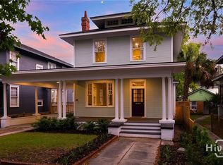 627 W 37th St, Savannah, GA 31415