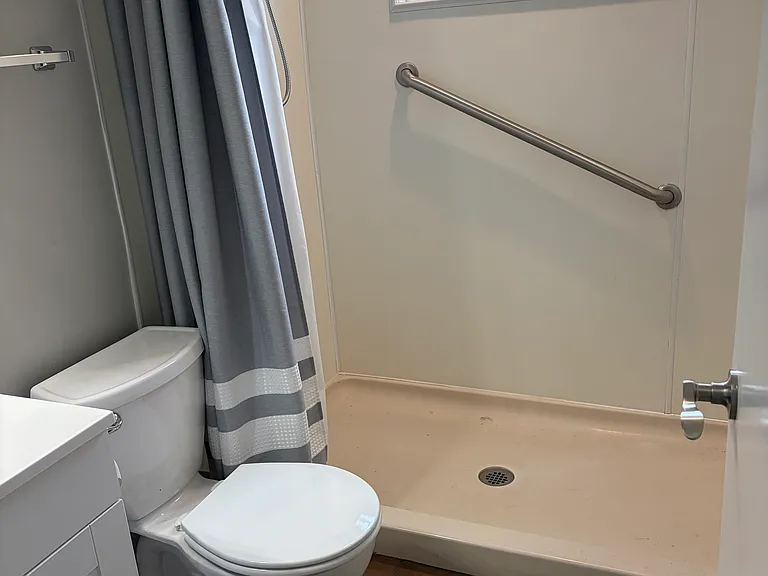 123 Danube Dr — Photo 9