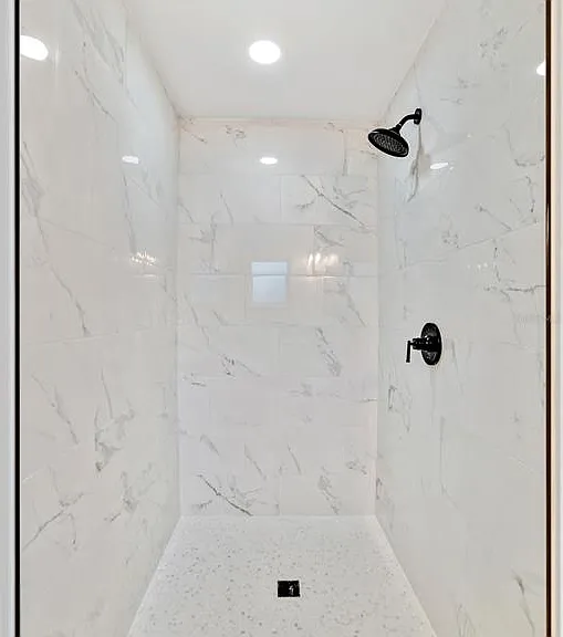 4413 W Rogers Ave — Photo 23