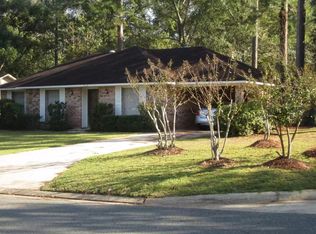 712 W 8th St, Deridder, LA 70634