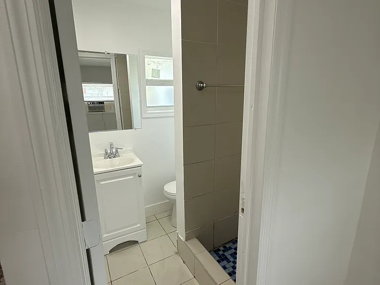 3705 SW 13th Ct #1 — Photo 3