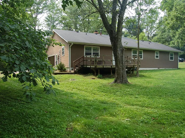 7165 Noel Rd — Photo 2