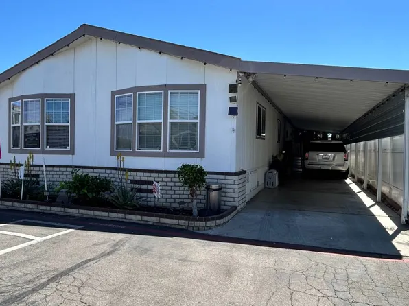 108 Parrot Ln, Fountain Valley, CA 92708