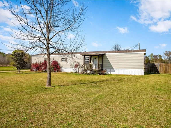 484 Arno Gremillion Rd, Mansura, LA 71350
