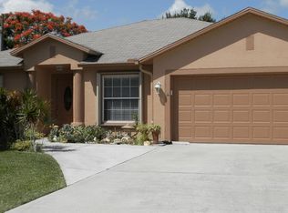 2762 SW Somber Rd, Port Saint Lucie, FL 34953