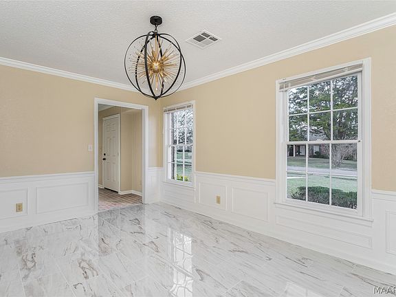 4th image of 3520 Melton Rd