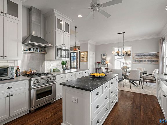4th image of 5 Chittamwood Dr SE