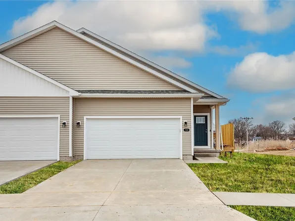 730 Linden St, Carlisle, IA 50047