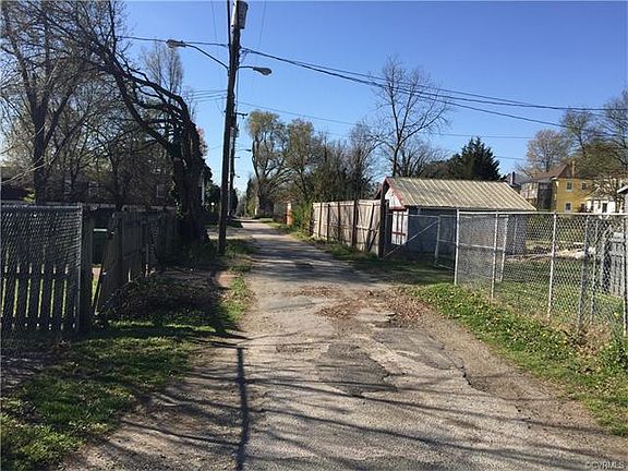 4th image of 2920 Chamberlayne Ave