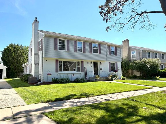 2nd image of 513 E Lindbergh St