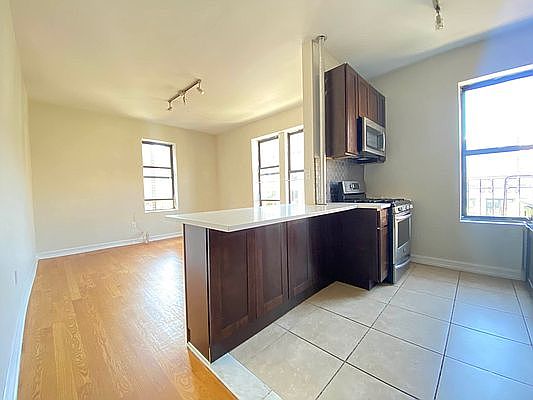 1st image of 267 Lincoln Pl #C6