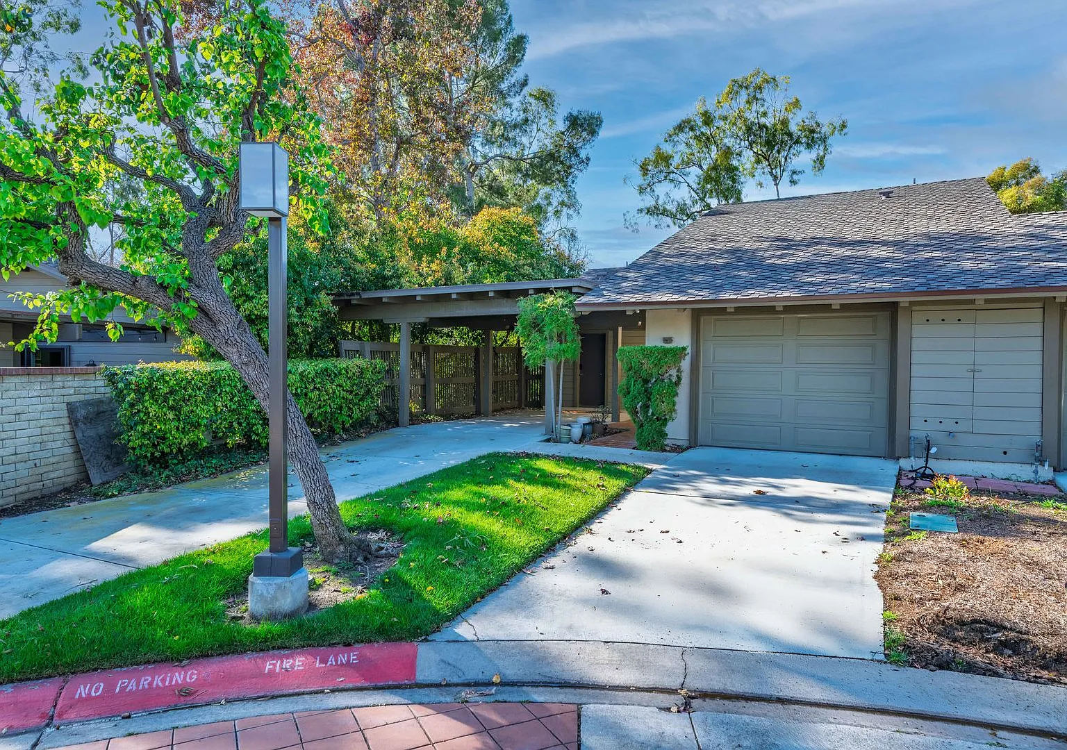 Coming Soon! Charming Irvine Condo in Desirable Solana Community! — Photo 2