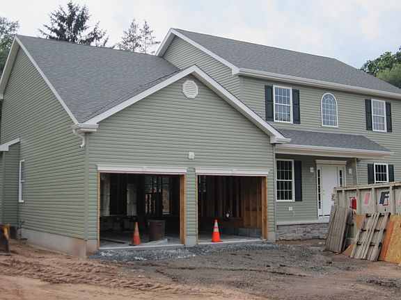 FRONT VIEW  GARAGE