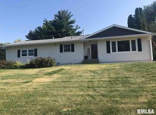 14316 Kruse Ave, Davenport, IA 52804