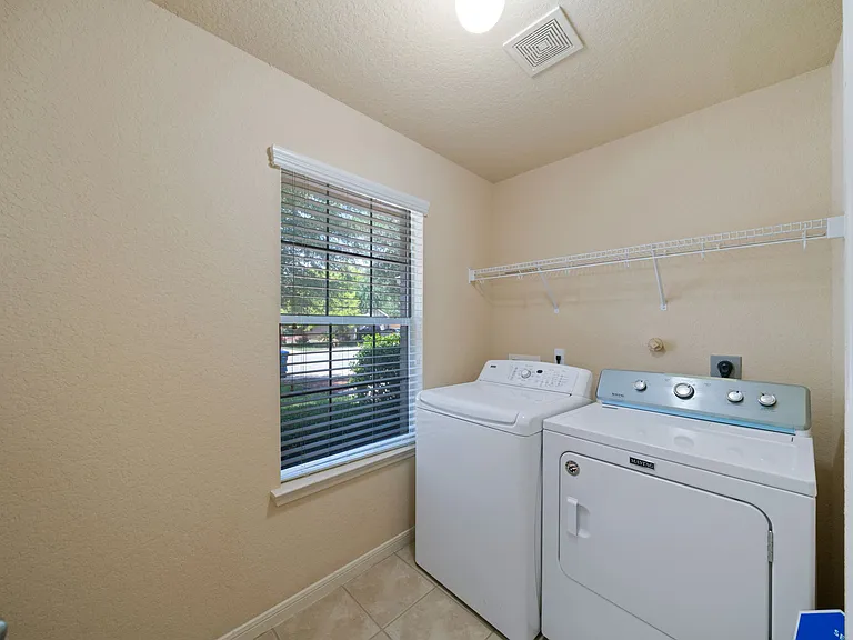 10318 Pinehurst Run — Photo 25