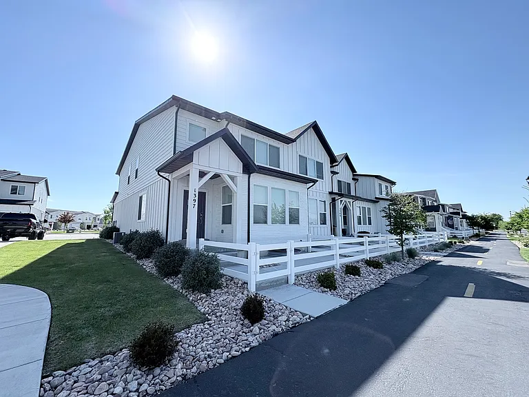 1397 S 570 W — Photo 3