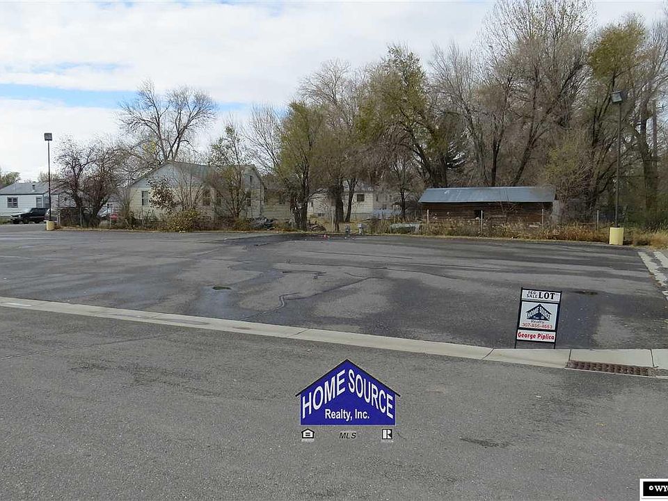1st image of 815 W Fremont Ave