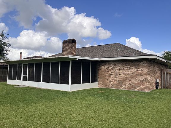 2nd image of 206 Wayside Dr