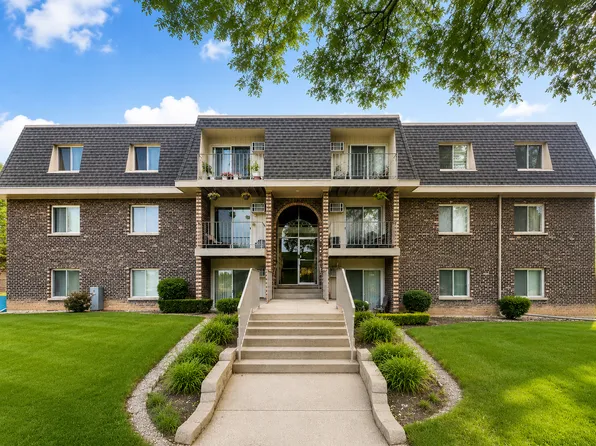 870 Winesap Ct, Prospect Heights, IL