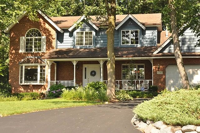 1st image of 16140 S Pin Oak Ct