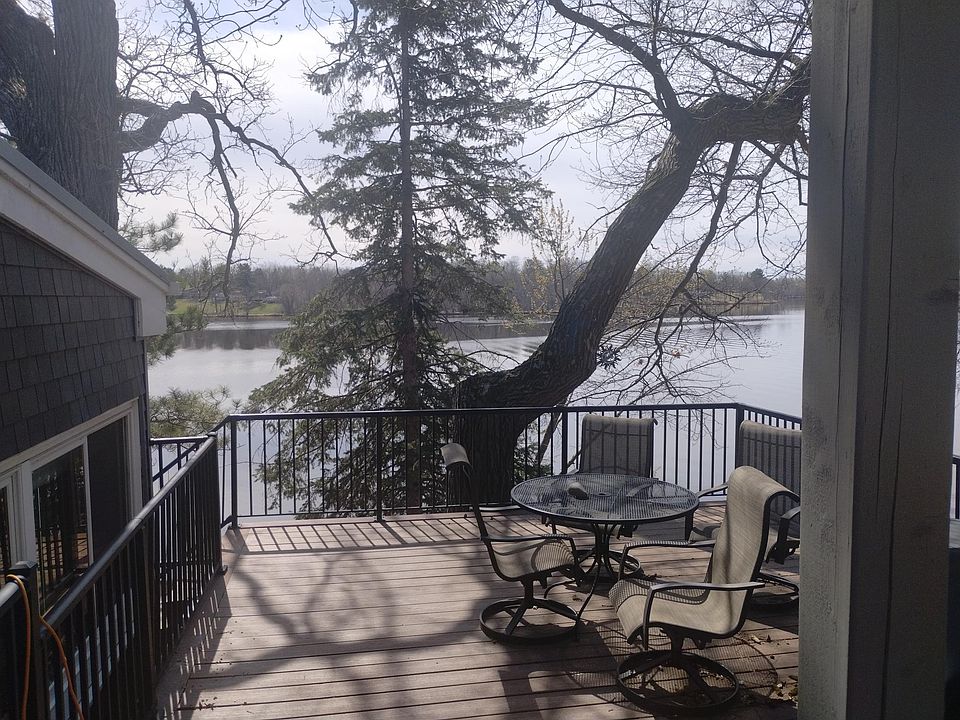 1st image of 19037 Island View Dr