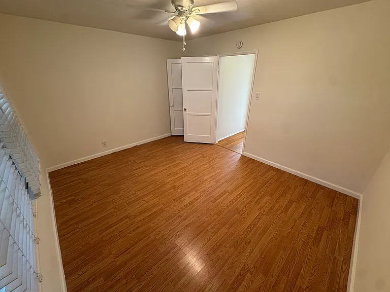 5210 E Broadway #A — Photo 10