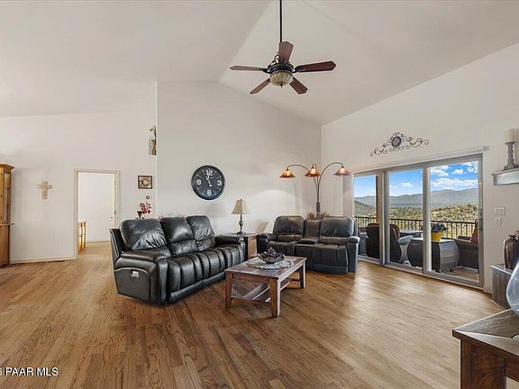 4th image of 4612 Hornet Dr