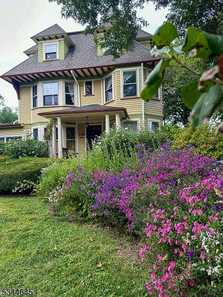 1st image of 110 Montclair Ave