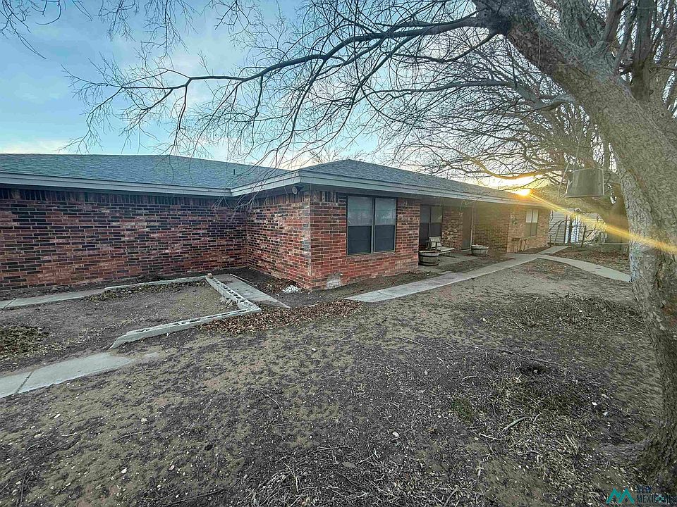 2nd image of 1609 W Alabama St