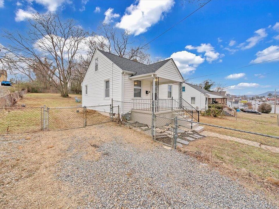 1st image of 3222 Plantation Rd NE