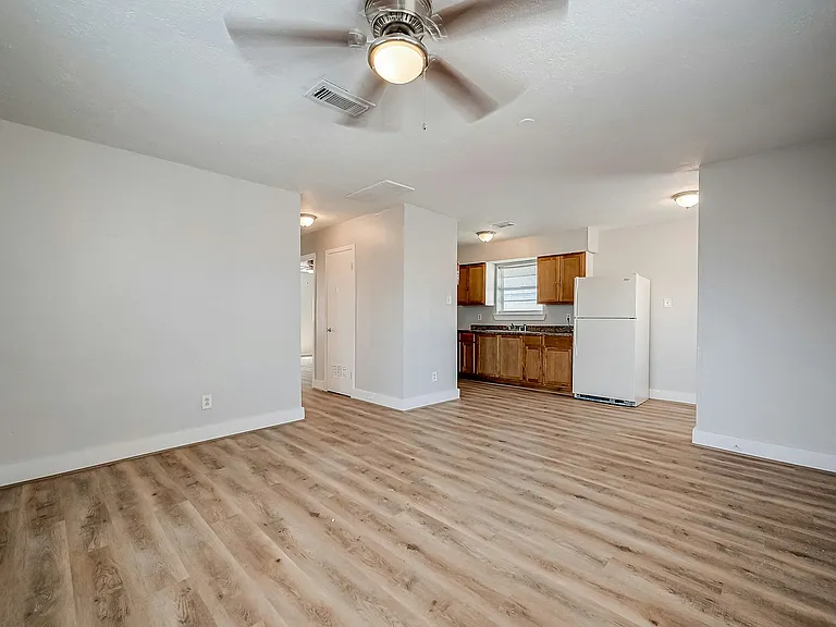 8814 Manus St #1 — Photo 10