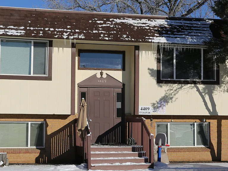 4401-4411 N Everett Dr #4401 — Photo 1