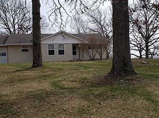 7686 State Route 17, West Plains, MO 65775