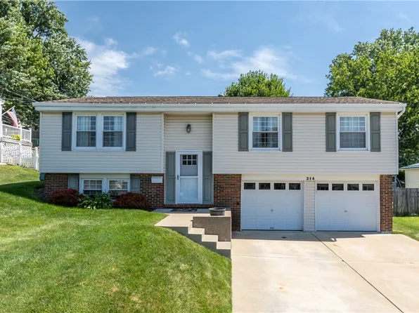 214 Winslow Dr, Oakdale, PA 15071