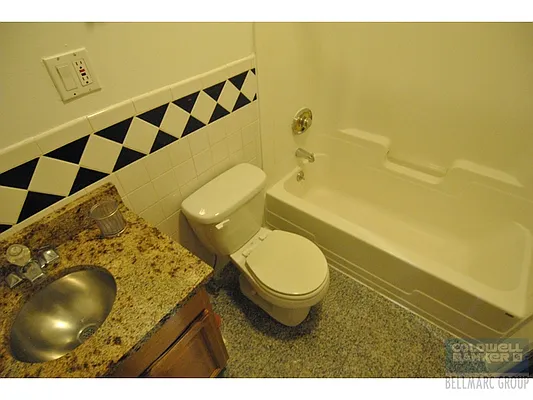 Rented by Aclawrence | media 34