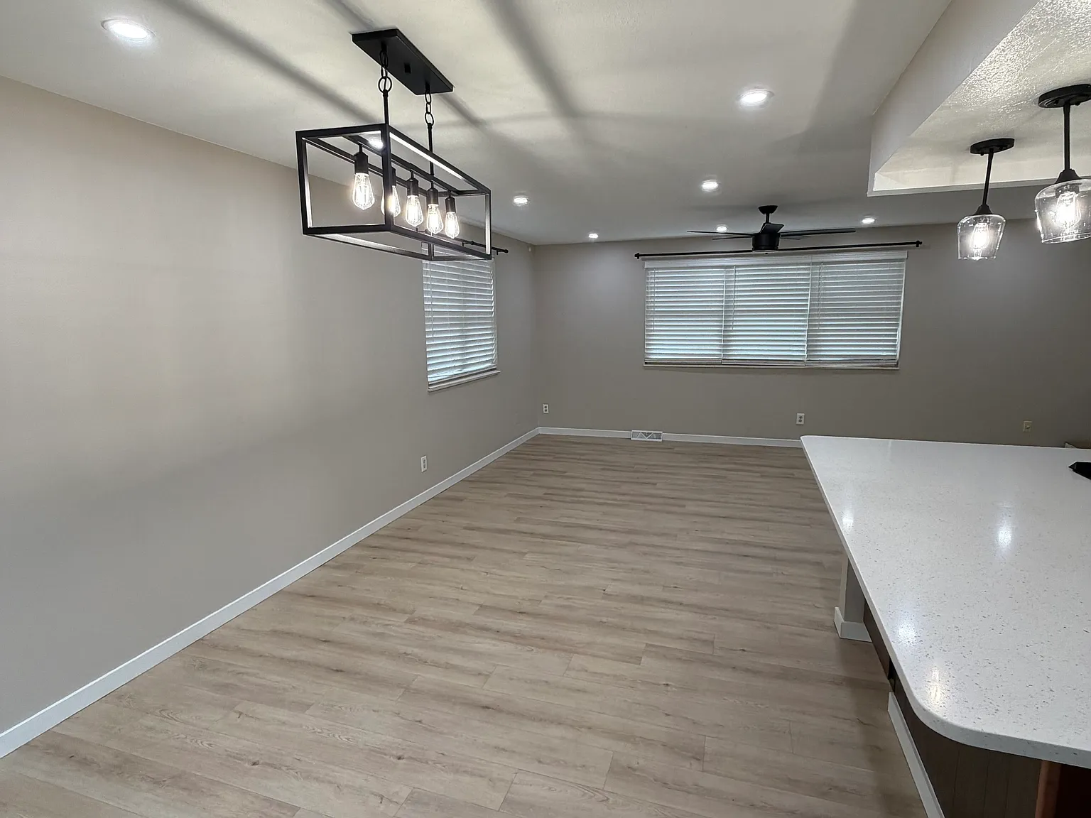 4 bed, 2182 sqft, $3,250 — Photo 4