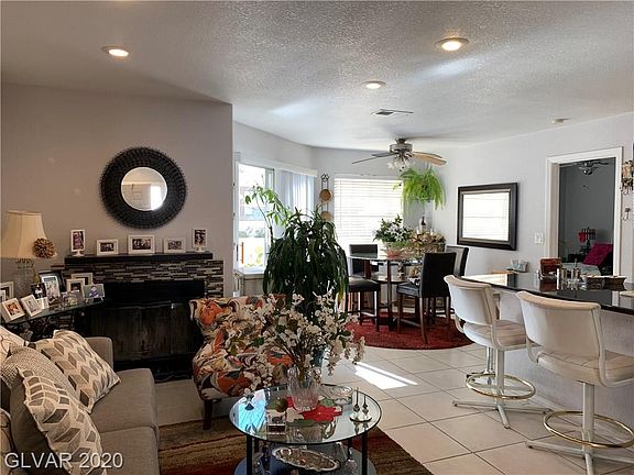 3rd image of 3150 Soft Breezes Dr APT 1047