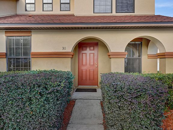 3rd image of 311 Redwood Ln