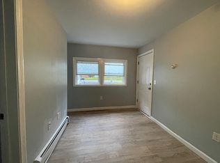 41 Melendy Rd #B, Hudson, NH 03051