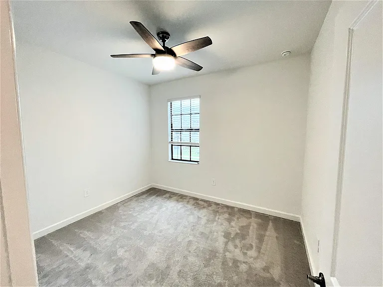14237 Pine Lodge Ln — Photo 12
