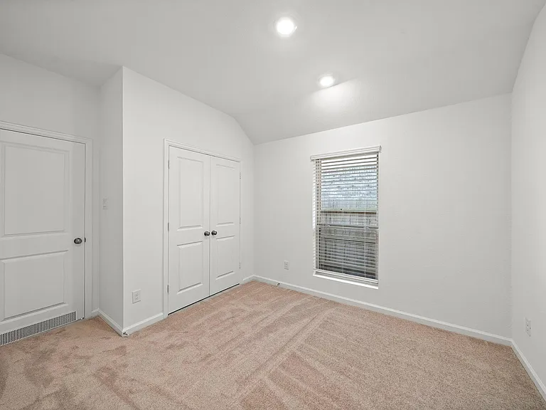 4823 Shimmer Side Dr — Photo 15
