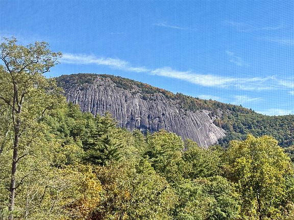 4th image of 323 W. Falls Drive
