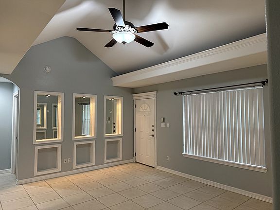 2nd image of 1841 Tierra Dulce Dr